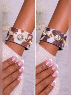🎂Crystal Stud Brown Faux Cowhide Leather Cuff Bracelet